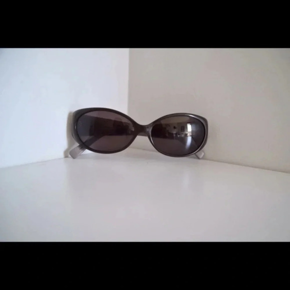 Cole Haan sunglasses - Picture 3 of 4